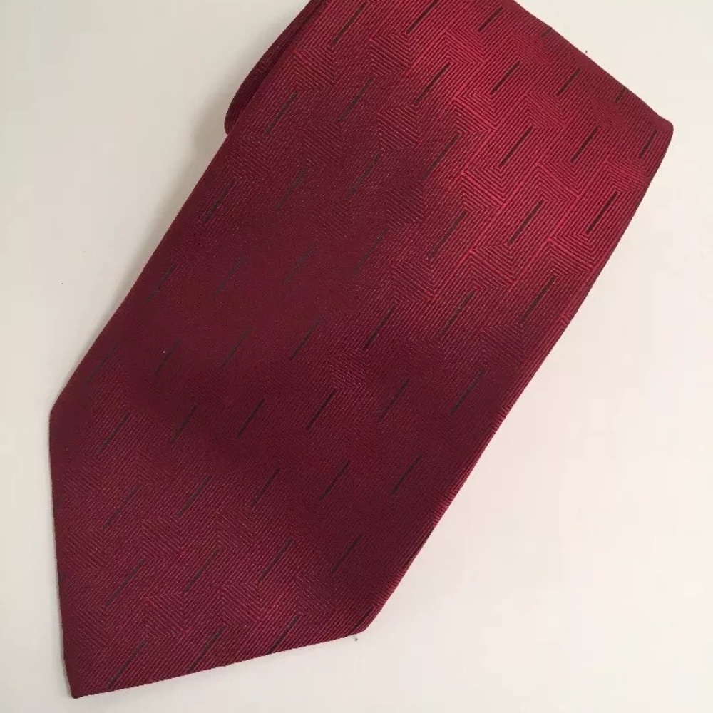 Men’s Red Geometric Tie